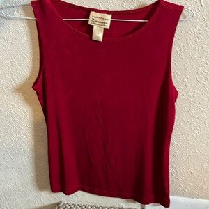 Tank, red, renaissance size medium